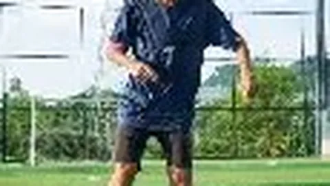 “亚青赛揭幕战精彩纷呈！中国队以9胜7负强势迎战伊拉克，22点巅峰对决不容错过！”