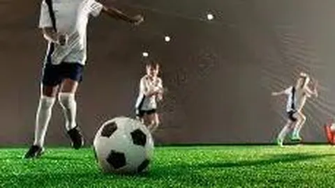 桑力小孔助力意甲国家德比，荣膺最佳球员称号